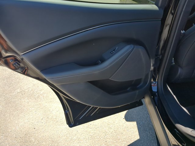 Certified 2025 Ford Mustang Mach-E Select w/ Comfort Package Lite RWD image 28