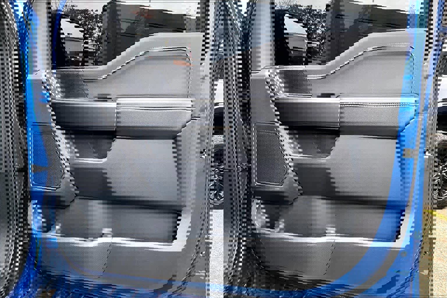 Certified 2022 Ford F150 XLT w/ Equipment Group 302A High image 23