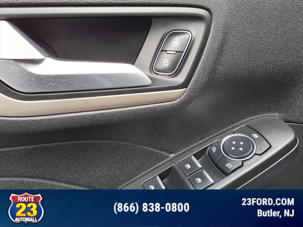 Certified 2022 Ford Escape SEL image 14