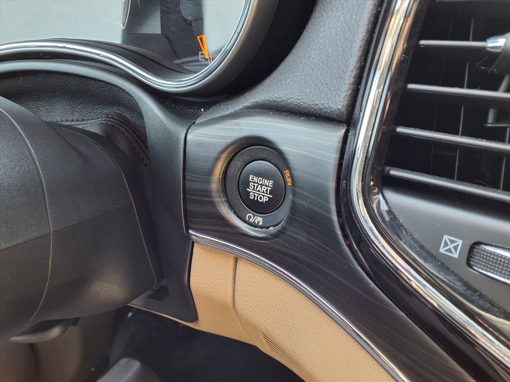 Used 2021 Jeep Grand Cherokee Limited image 13