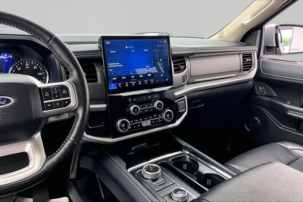 Certified 2024 Ford Expedition XLT AWD/4WD image 6