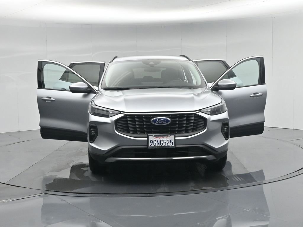 Certified 2023 Ford Escape SE image 52