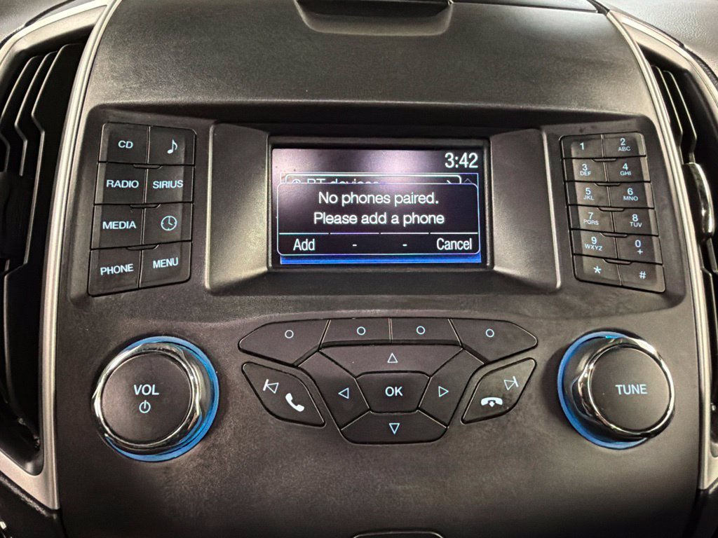 Certified 2017 Ford Edge SEL w/ Class II Trailer Tow Package AWD/4WD image 10
