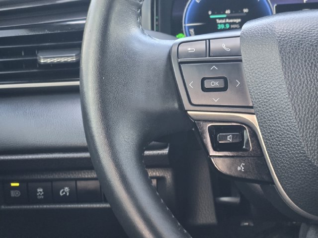 Used 2025 Toyota Camry XSE w/ Premium Package FWD image 26
