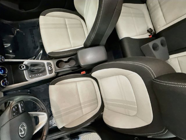 Used 2022 Hyundai Venue SEL FWD image 20