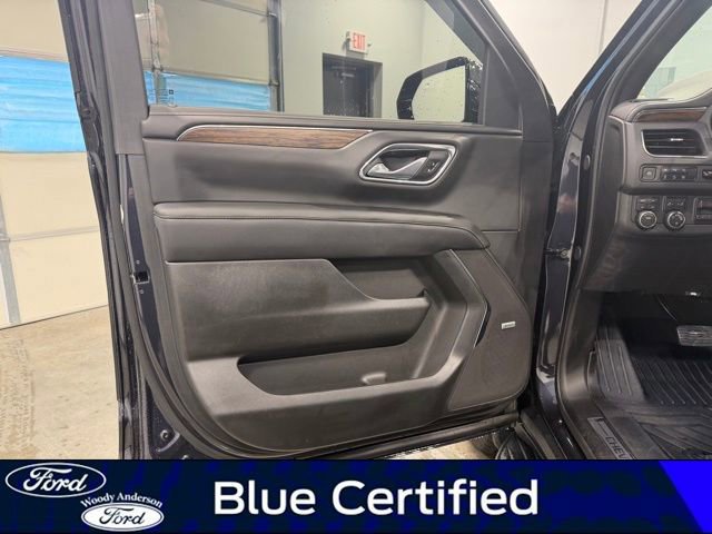 Used 2024 Chevrolet Tahoe Premier w/ Premium Package image 24