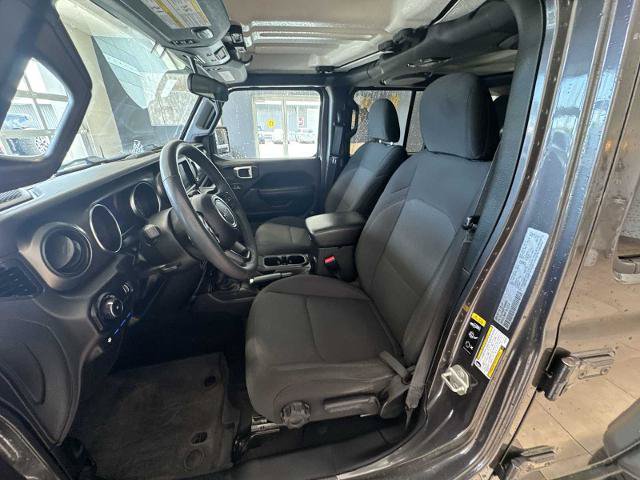 Used 2023 Jeep Wrangler Unlimited w/ Cold Weather Group AWD/4WD image 17