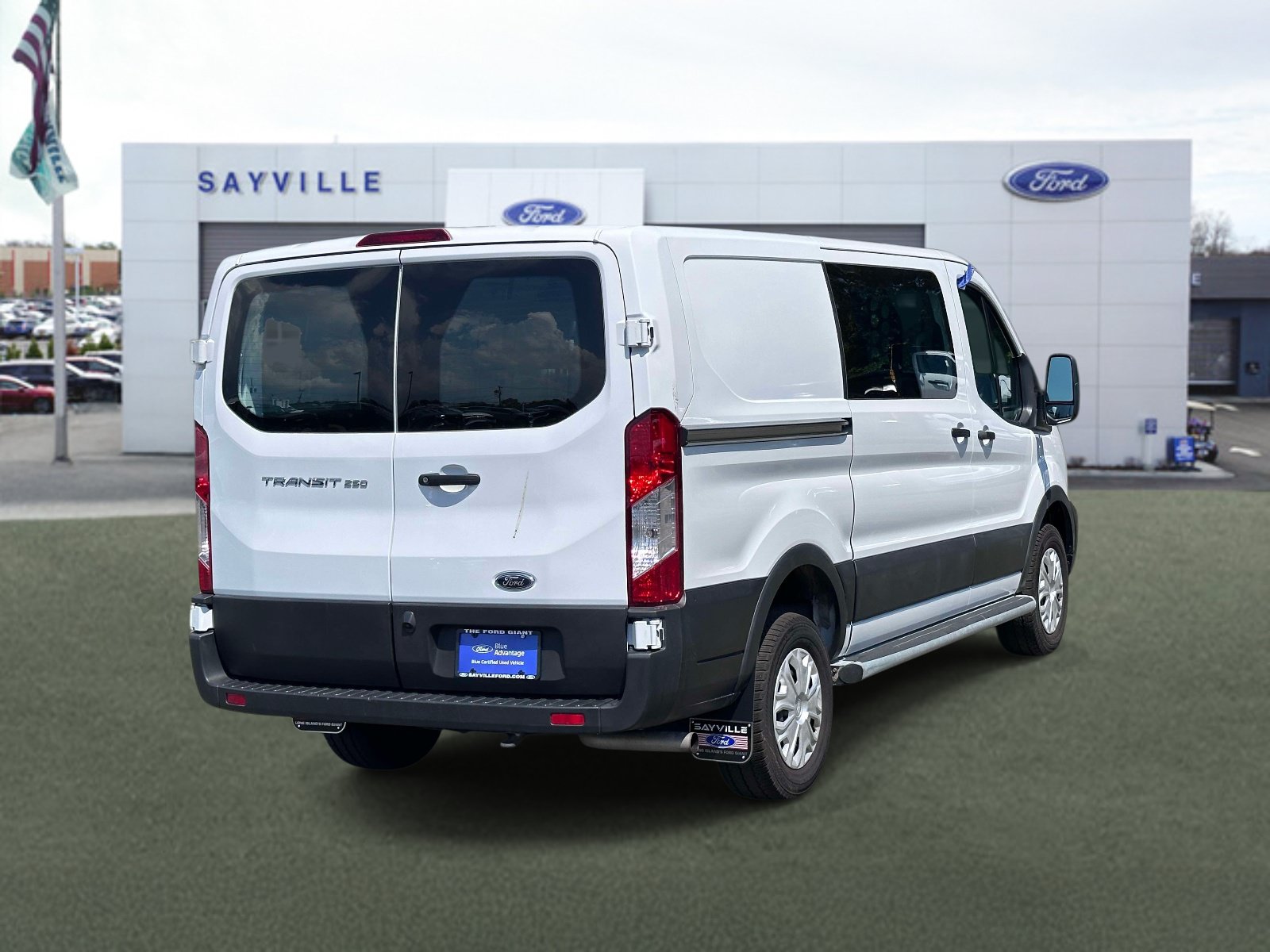 Certified 2025 Ford Transit 250 Low Roof w/ Exterior Upgrade Package RWD image 5