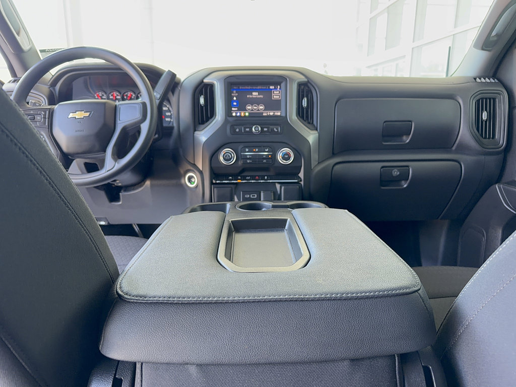 Used 2024 Chevrolet Silverado 1500 Custom AWD/4WD image 27
