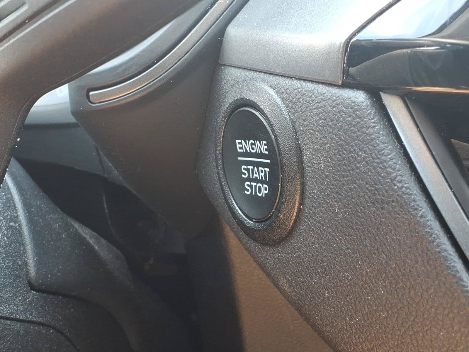 Certified 2023 Ford Escape Active AWD/4WD image 12