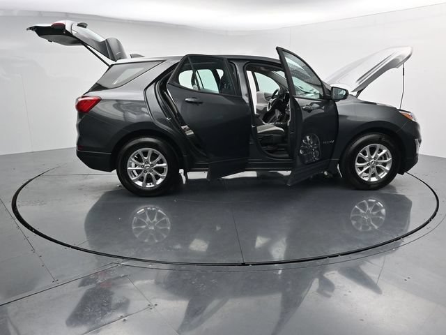 Used 2021 Chevrolet Equinox LS FWD image 38