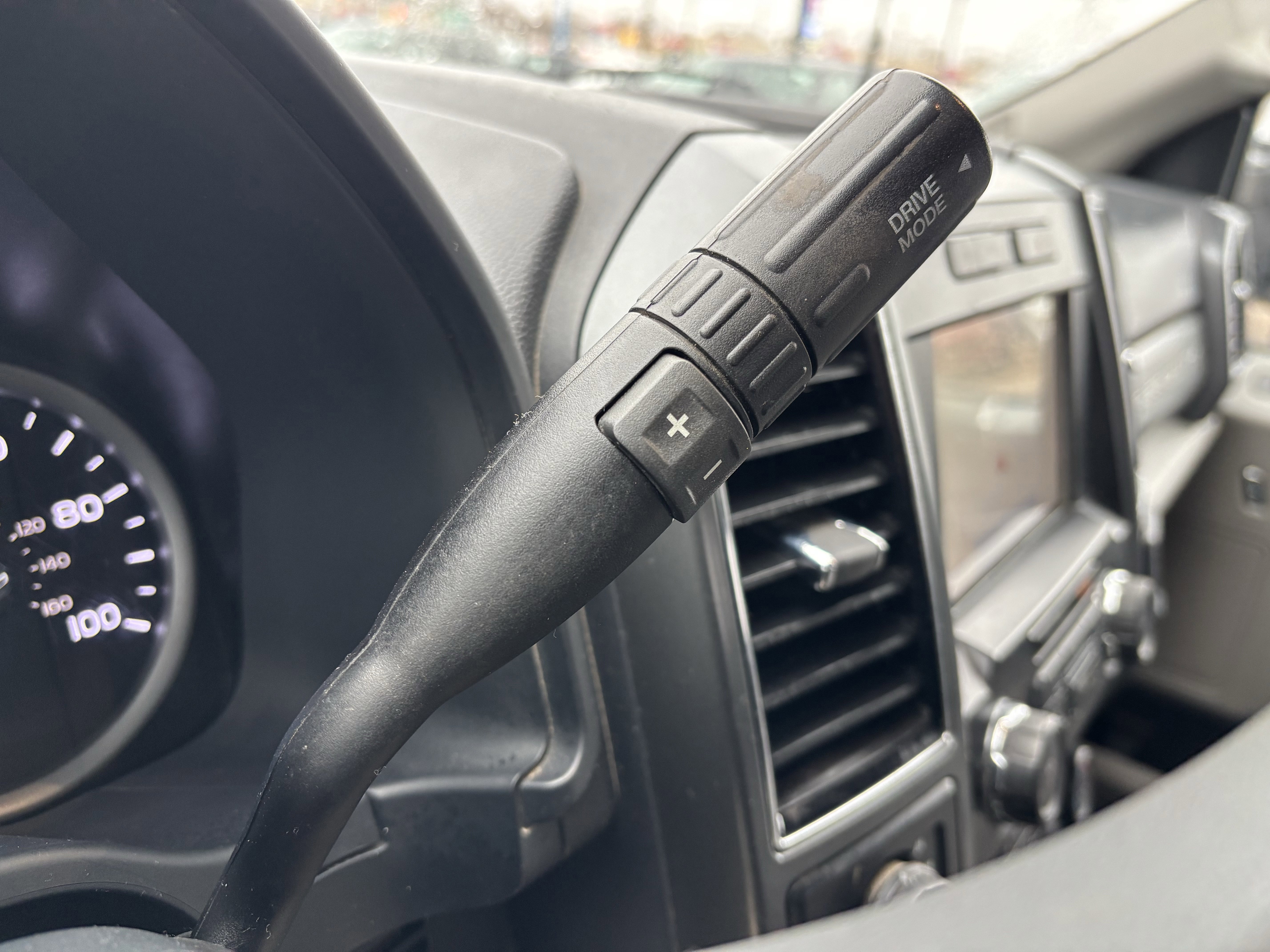 Certified 2022 Ford F350 XLT w/ XLT Premium Package image 22