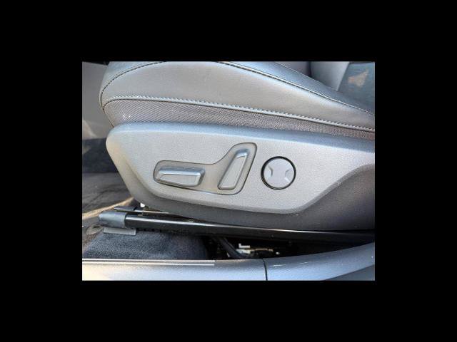 Used 2024 Kia Niro FWD image 11