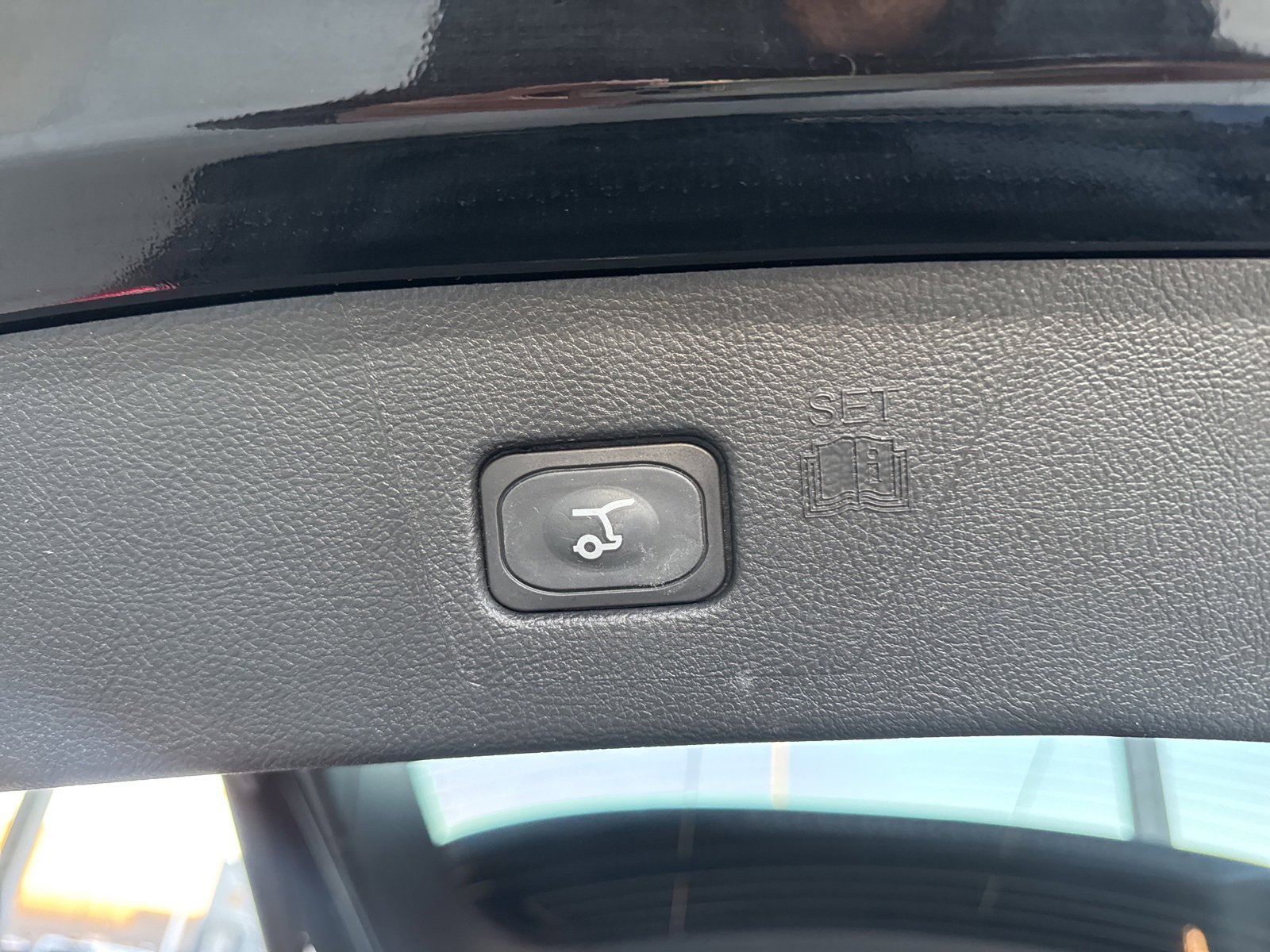 Certified 2024 Ford Edge ST-Line image 36