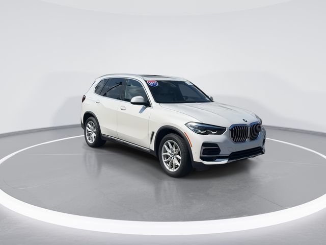 Used 2022 BMW X5 sDrive40i w/ Parking Assistance Package RWD image 1