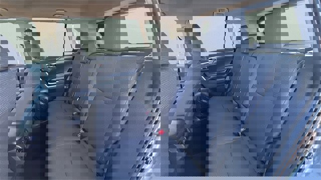 Used 2019 Toyota RAV4 LE image 34