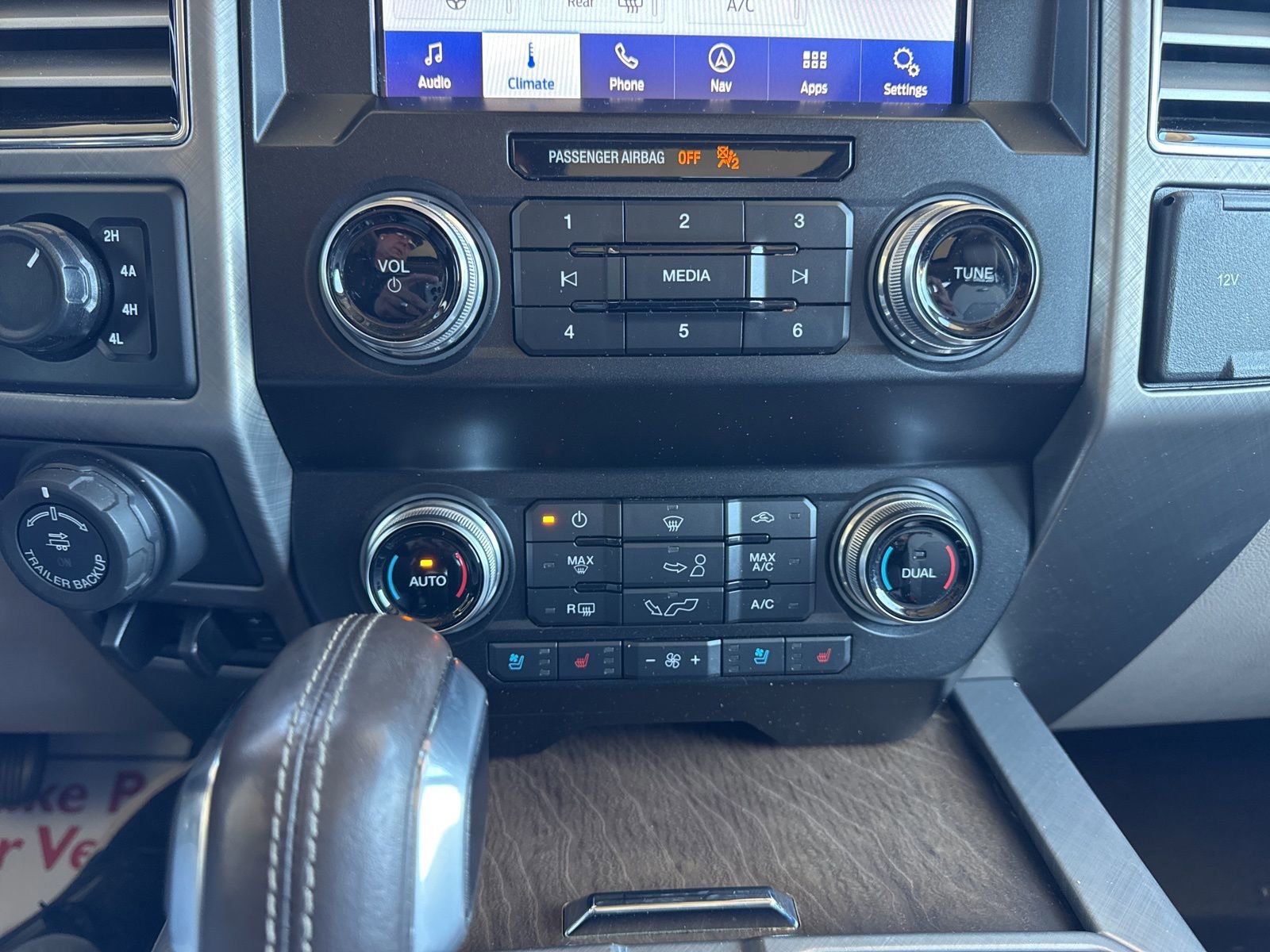 Certified 2020 Ford F150 Limited w/ Trailer Tow Package AWD/4WD image 36