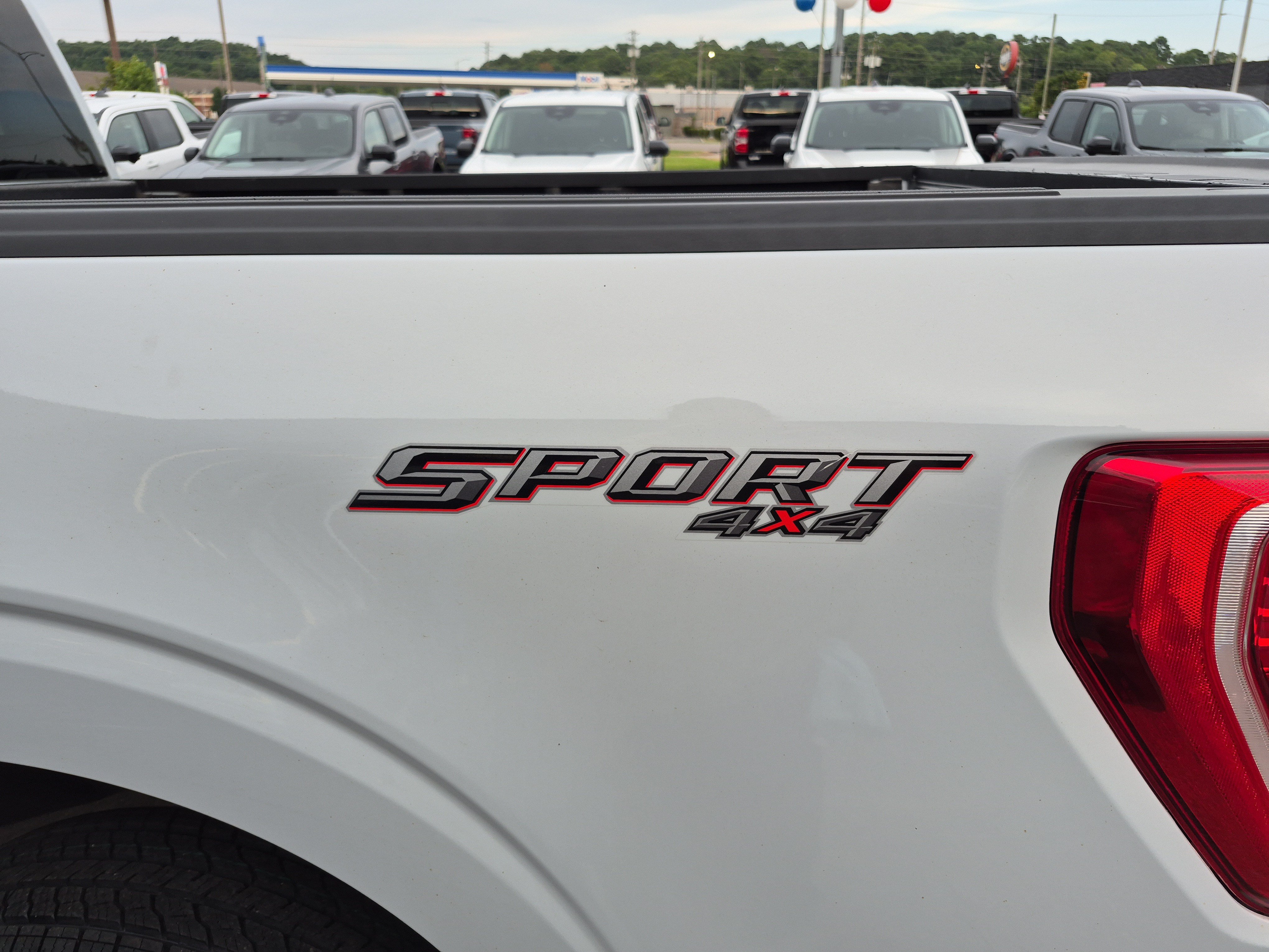 Certified 2022 Ford F150 XLT w/ Equipment Group 302A High AWD/4WD image 9