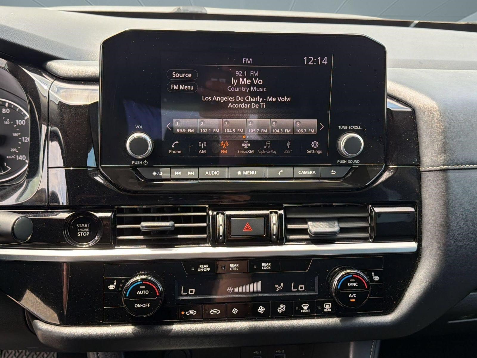 Used 2025 Nissan Pathfinder SV FWD image 19