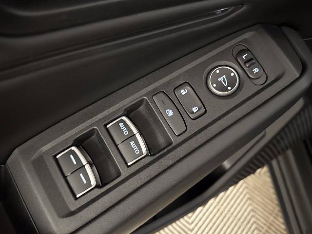 Used 2023 Honda Accord EX image 16