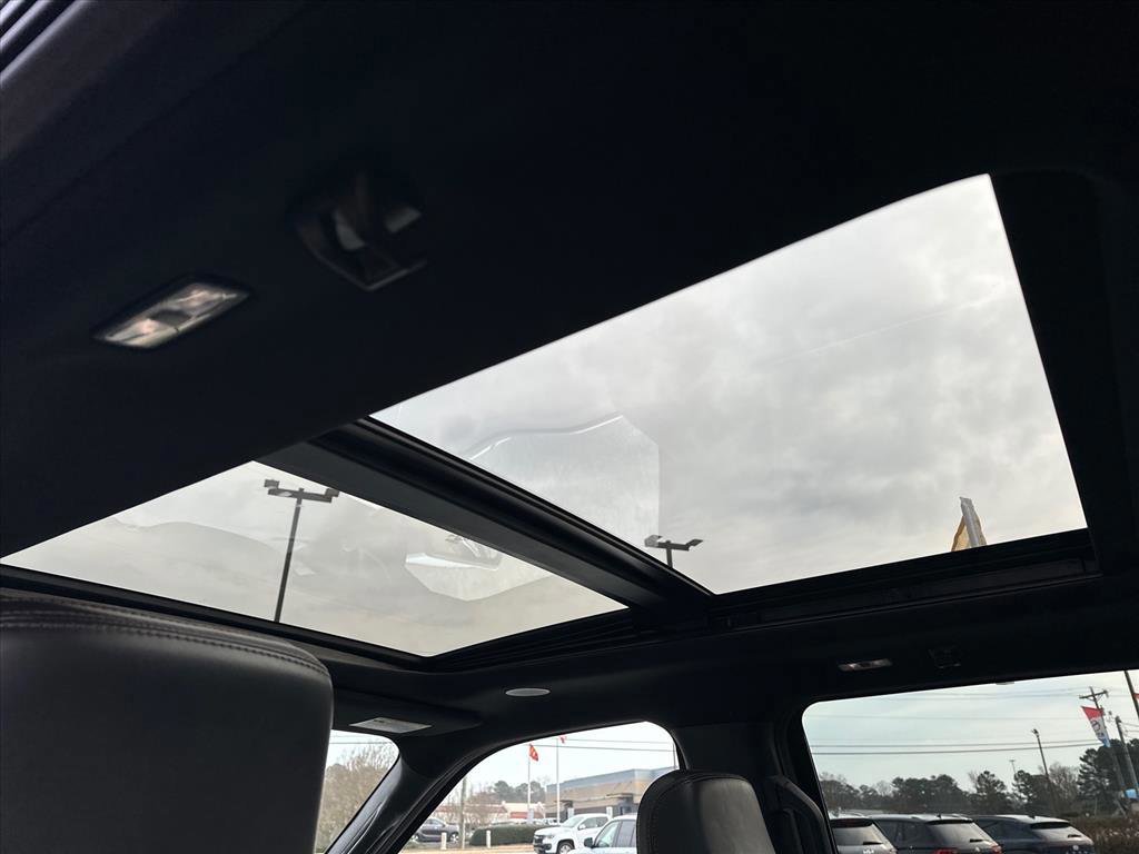 Certified 2023 Ford F150 Platinum w/ Equipment Group 701A High image 16