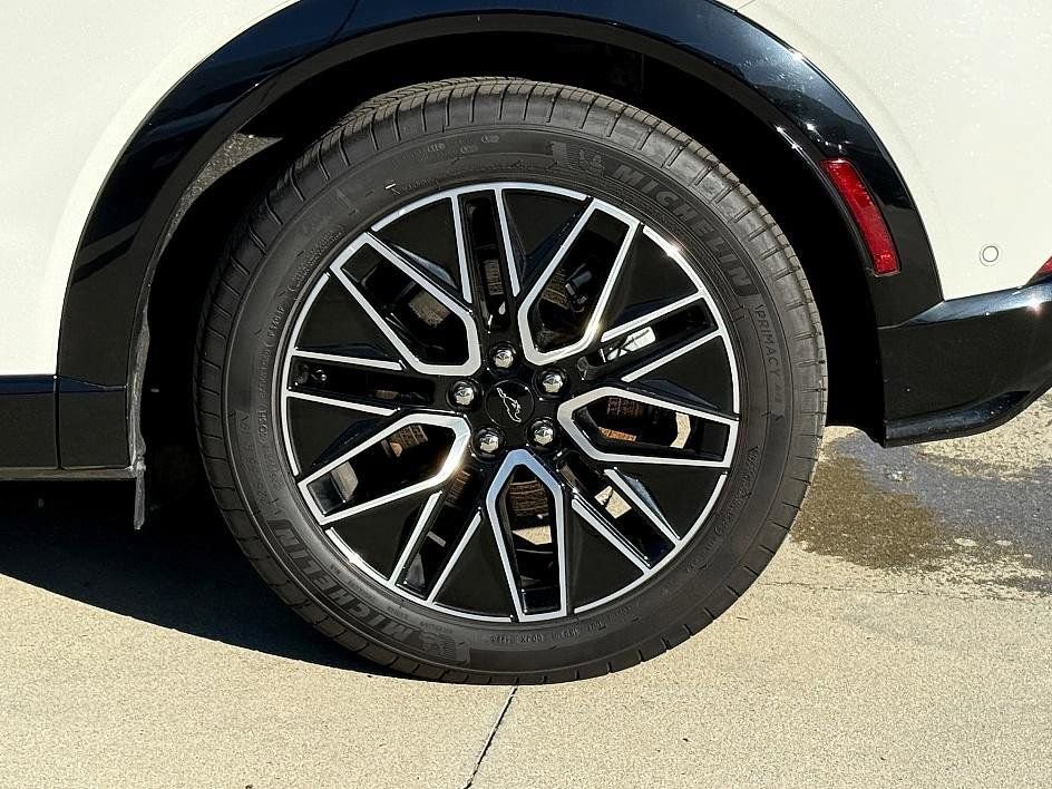 Certified 2024 Ford Mustang Mach-E Premium image 10