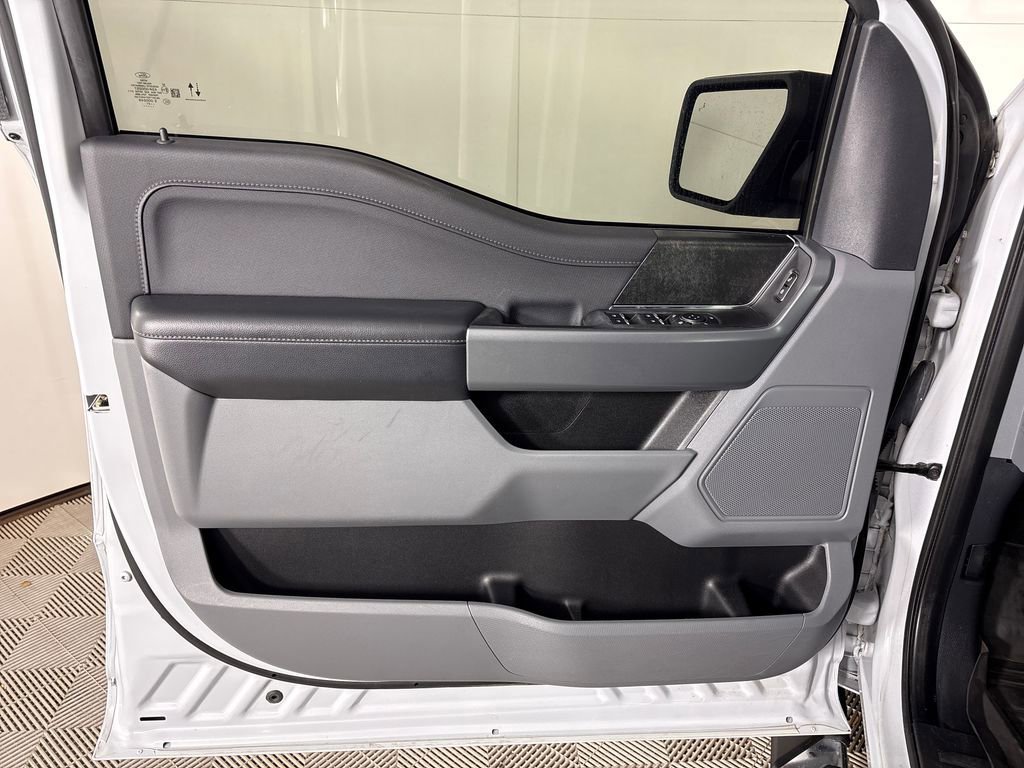 Certified 2021 Ford F150 XLT w/ Equipment Group 302A High image 23