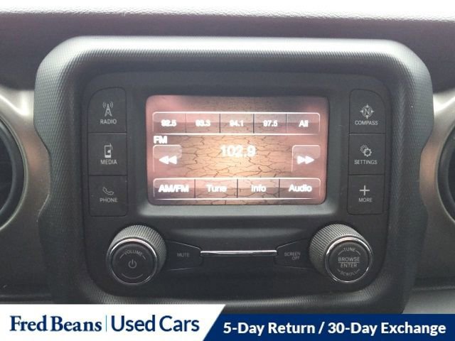 Used 2020 Jeep Wrangler Sport image 18