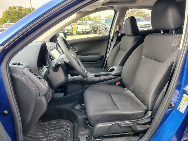 Used 2018 Honda HR-V EX image 10