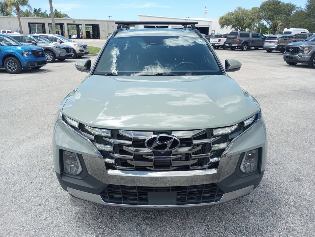 Used 2023 Hyundai Santa Cruz Limited AWD/4WD image 2