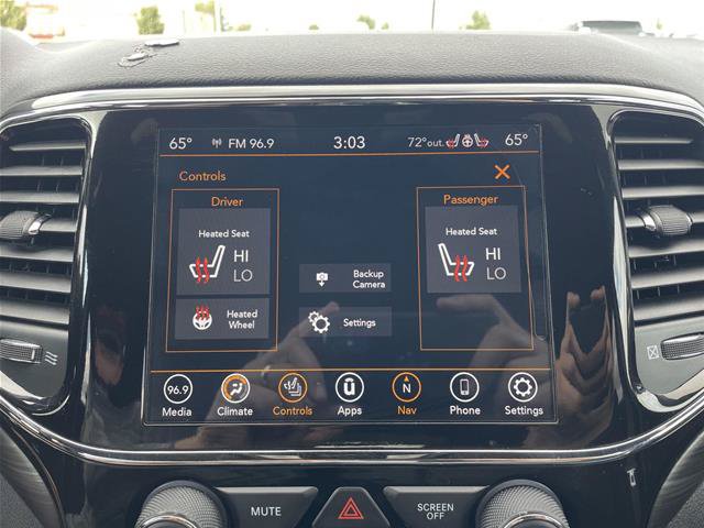 Used 2021 Jeep Grand Cherokee Laredo AWD/4WD image 27