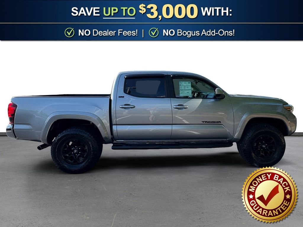 Used 2020 Toyota Tacoma SR5 RWD image 8
