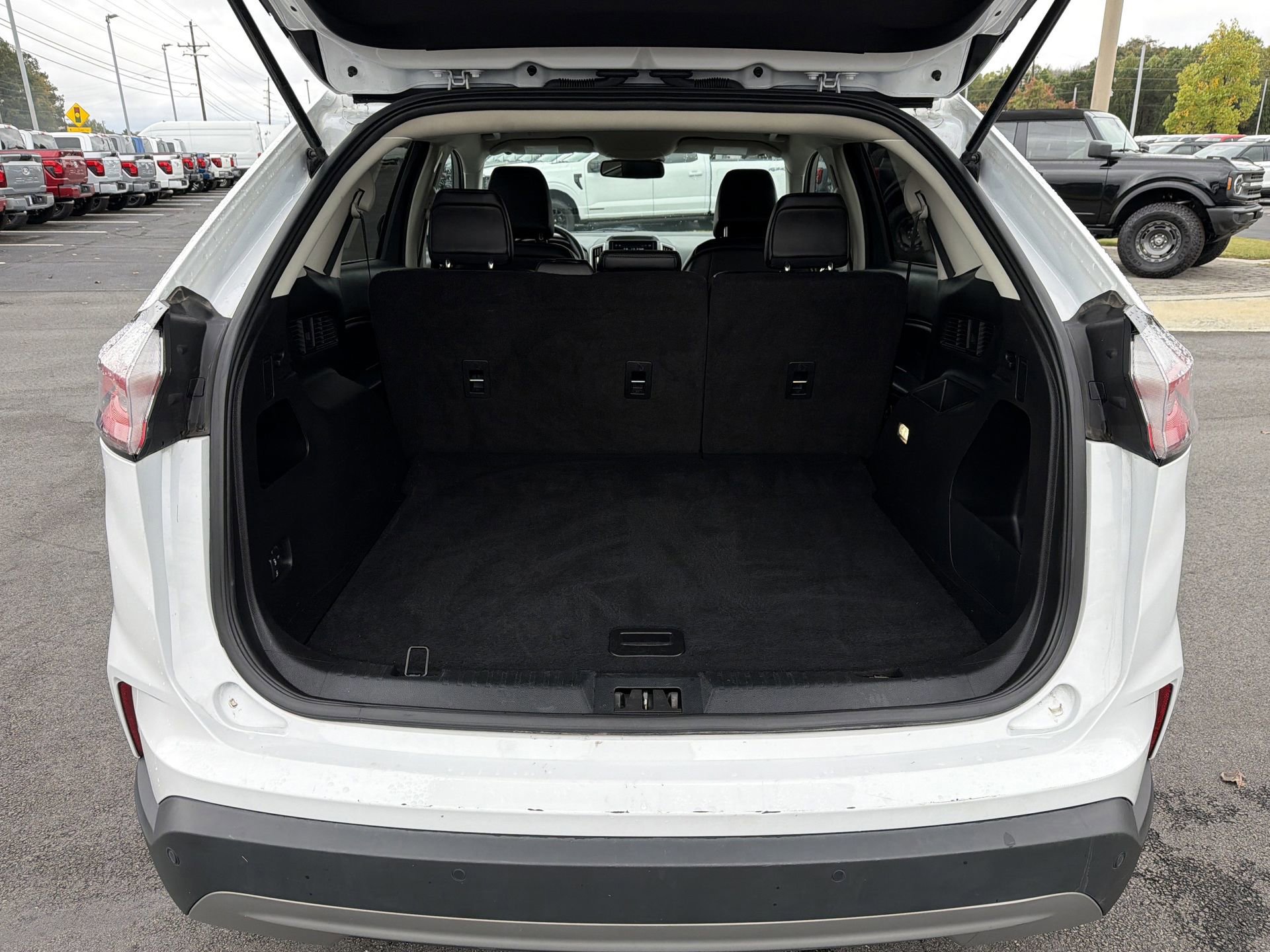 Certified 2024 Ford Edge SEL image 27