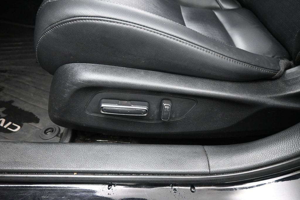 Used 2022 Honda Civic Sport Touring image 10