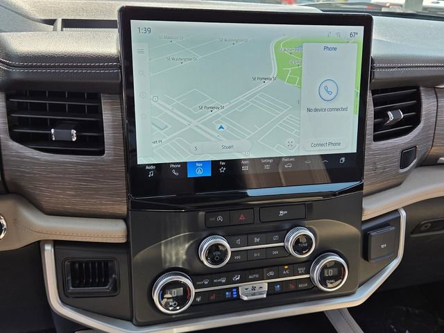 Certified 2024 Ford Expedition Limited image 27