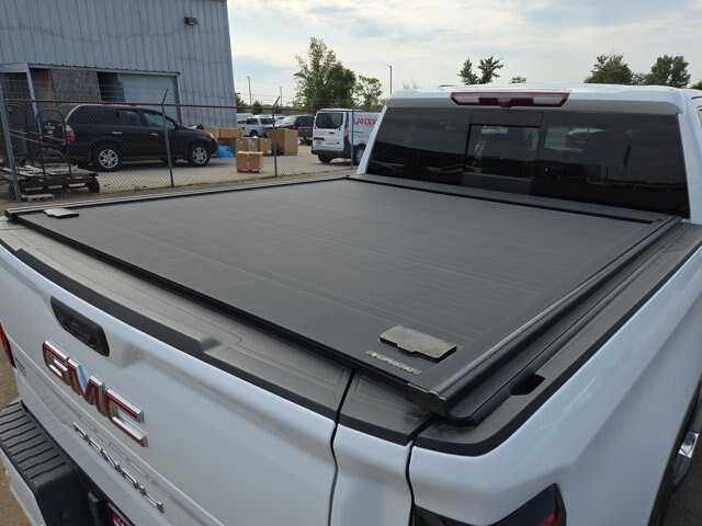 Used 2023 GMC Sierra 1500 Denali AWD/4WD image 15