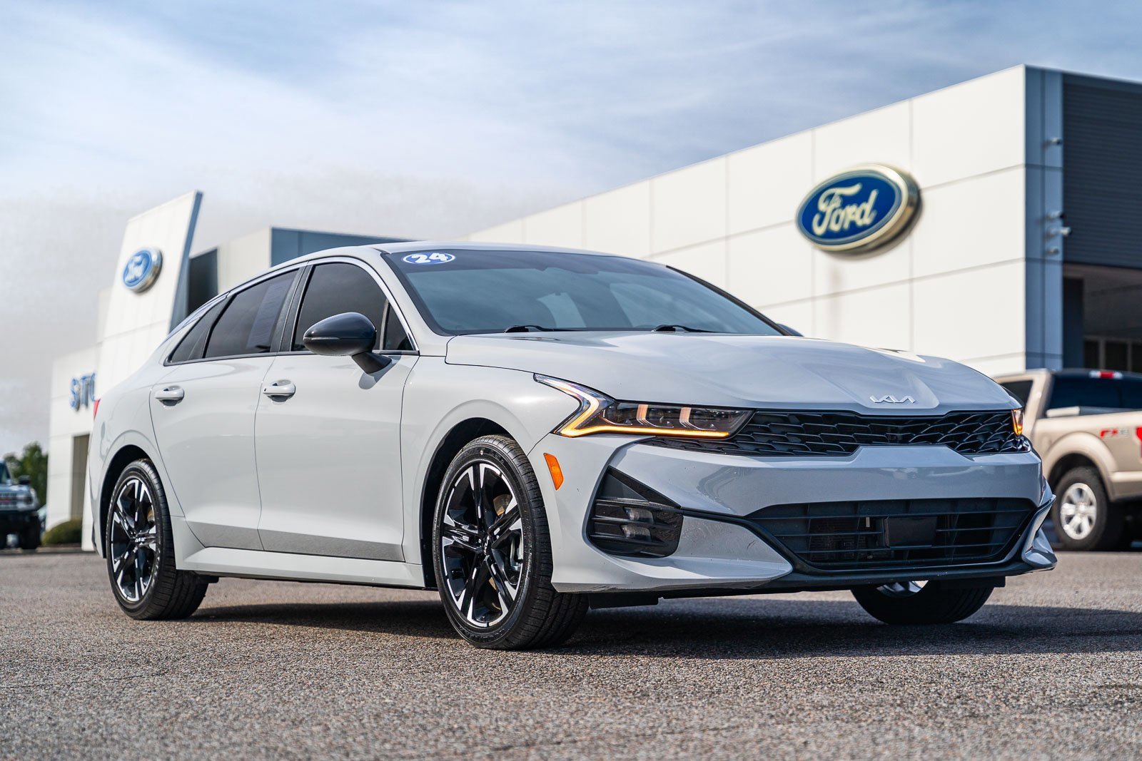 Used 2024 Kia K5 GT-Line w/ GT-Line Premium Package image 7