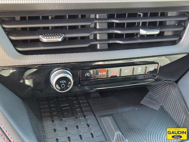 Certified 2025 Ford Explorer ST AWD/4WD image 23