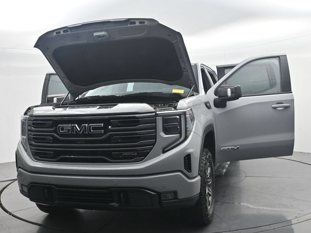 Used 2024 GMC Sierra 1500 AT4 w/ Technology Package AWD/4WD image 48