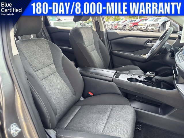 Used 2025 Nissan Rogue SV FWD image 33