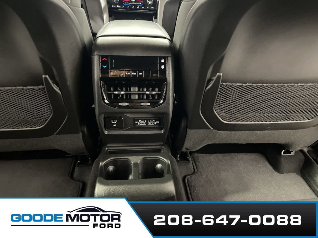 Used 2024 Jeep Grand Cherokee L Laredo w/ Luxury Tech Group I AWD/4WD image 20