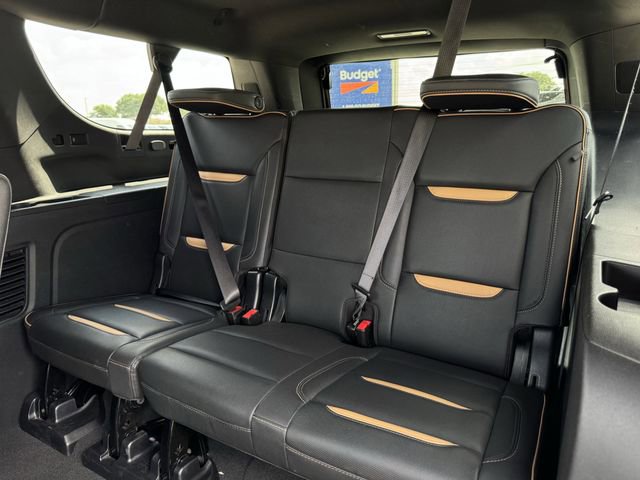 Used 2023 GMC Yukon XL AT4 w/ AT4 Premium Package AWD/4WD image 30