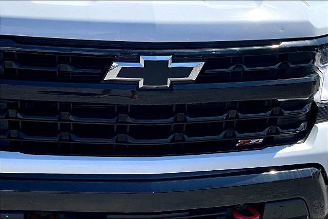 Used 2024 Chevrolet Silverado 1500 LT Trail Boss w/ Protection Package AWD/4WD image 29