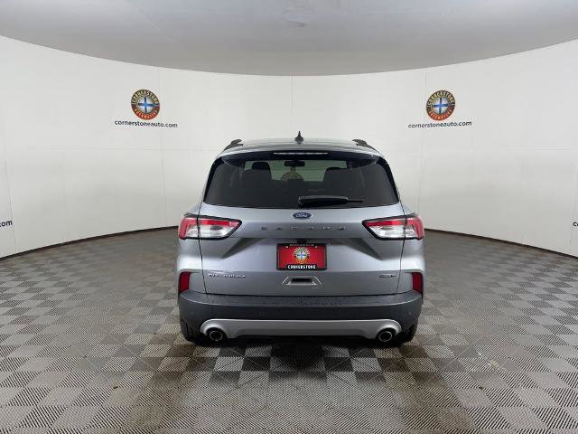 Certified 2022 Ford Escape Titanium AWD/4WD image 19
