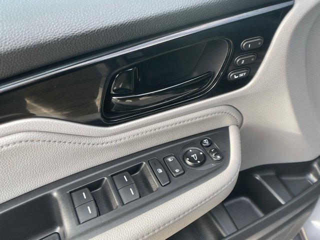Used 2019 Honda Odyssey Elite image 14