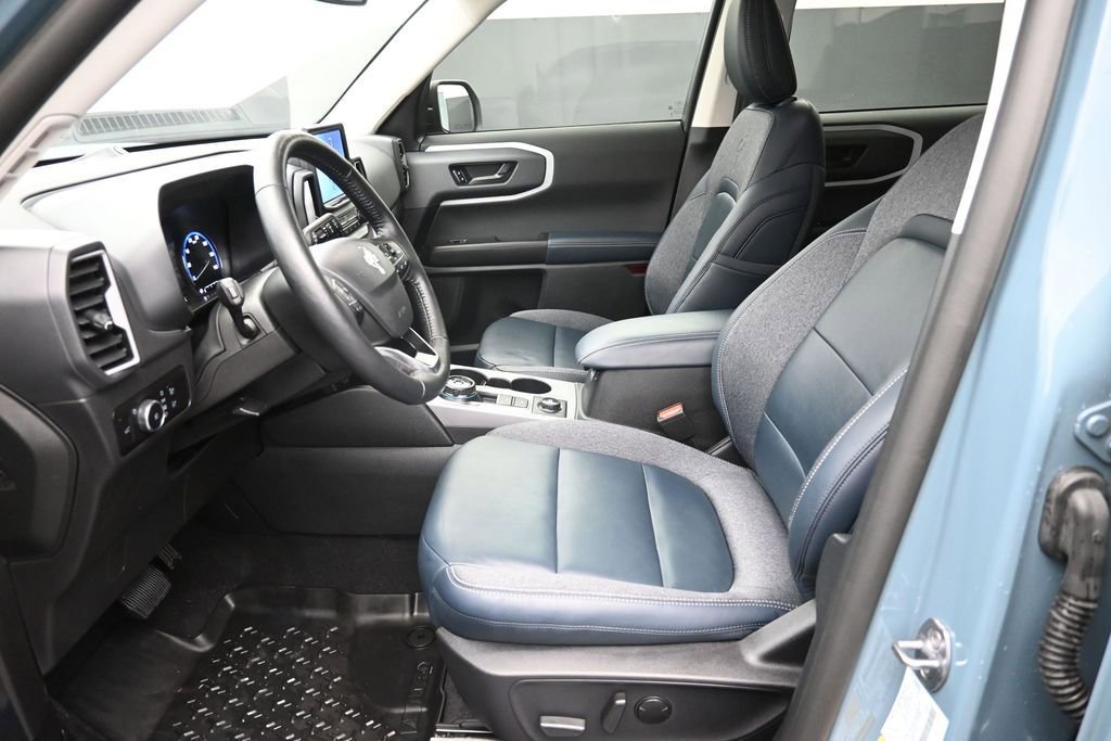 Certified 2023 Ford Bronco Sport Outer Banks w/ Tech Package AWD/4WD image 21