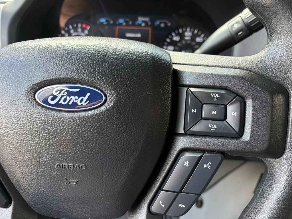 Certified 2023 Ford E-450 and Econoline 450 Super Duty w/ Driver's Safety Package RWD image 22