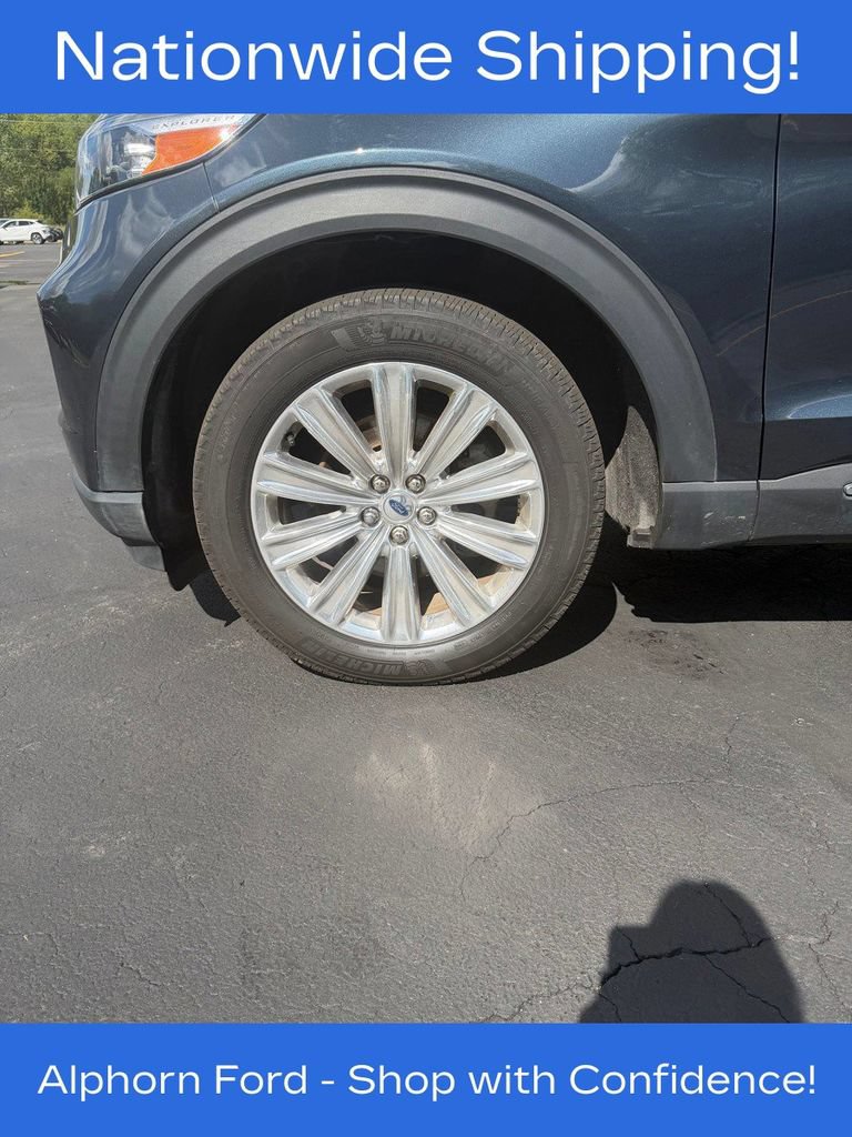 Certified 2023 Ford Explorer Limited w/ Equipment Group 301A AWD/4WD image 2