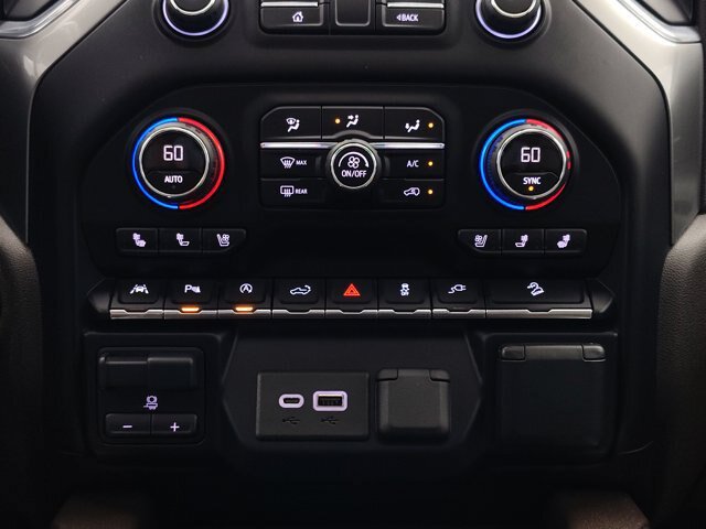 Used 2019 Chevrolet Silverado 1500 LTZ w/ LTZ Premium Package AWD/4WD image 40
