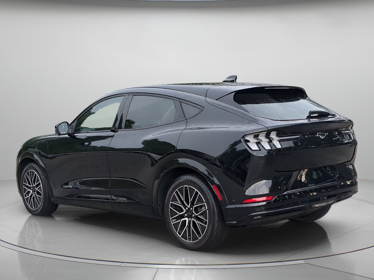 Certified 2024 Ford Mustang Mach-E Premium AWD/4WD image 42